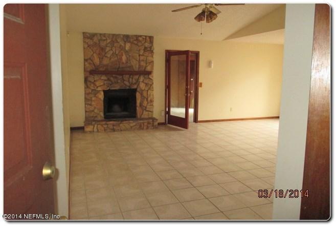 House 1992329936