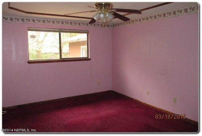 House 1992330323