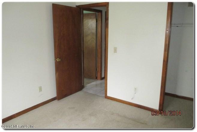 House 1992330528