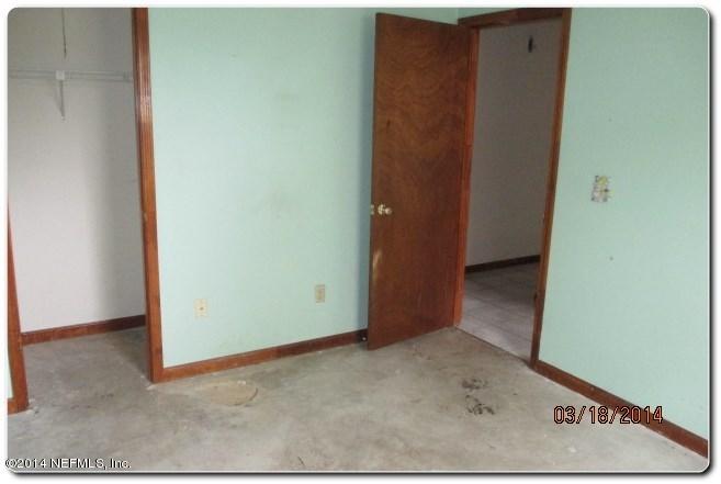 House 1992330570