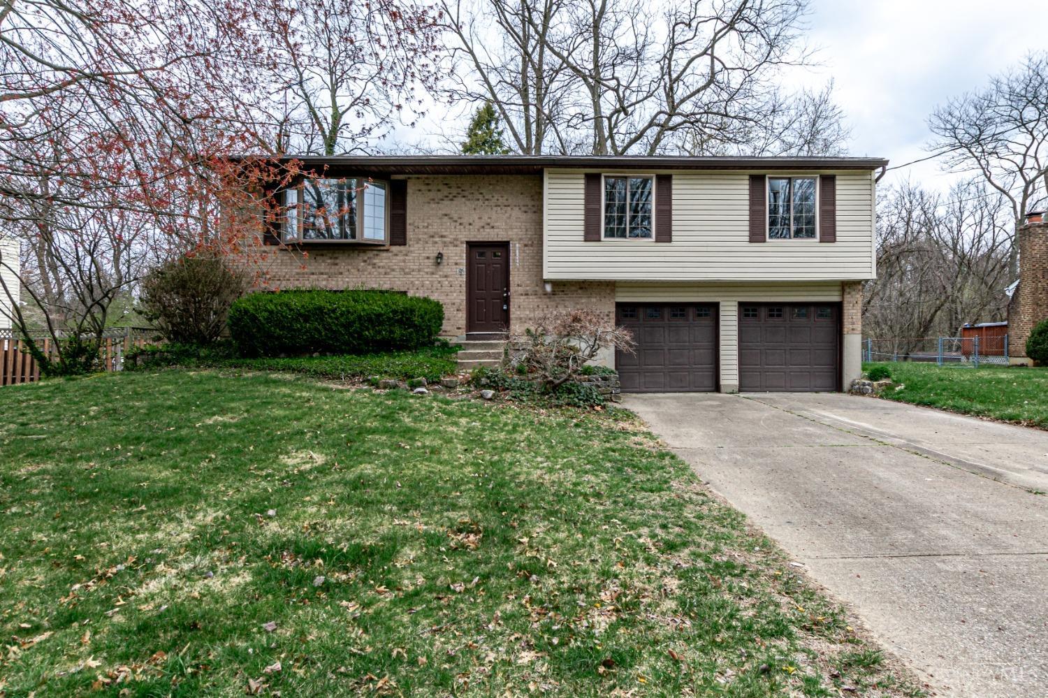 878 Bradford Ct, 1799230, Delhi Twp, Single-Family Home,  for sale, Lori  Newsom, Plum Tree Realty