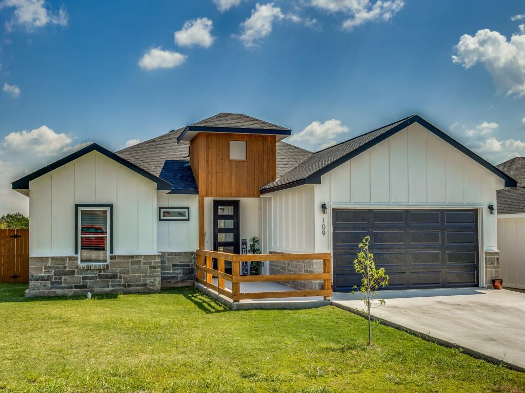 109 Thomas CV Burnet Texas United States, Sale Pending, residential,  , Fox Realty