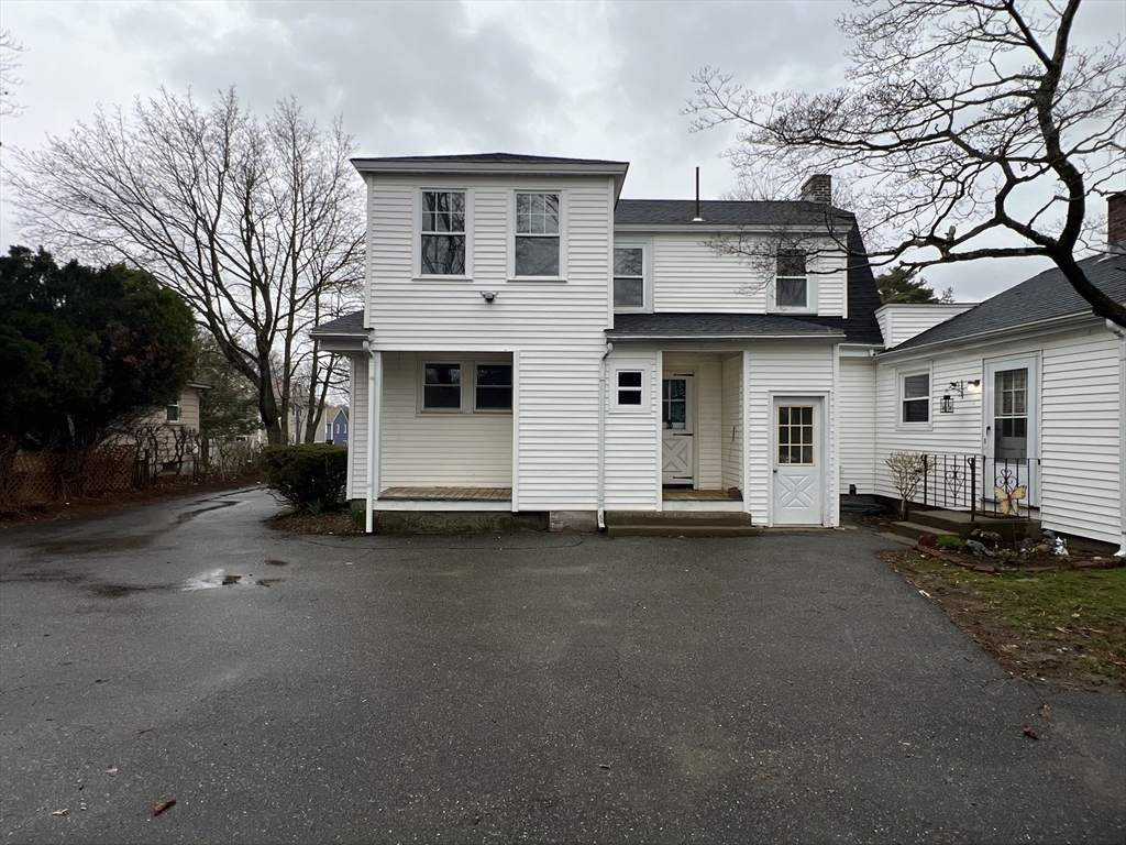 House 2060285234