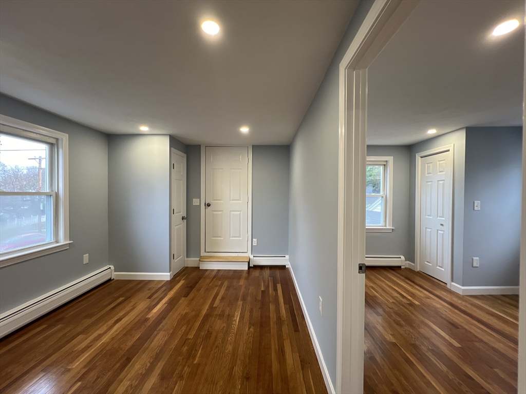 House 2060285264