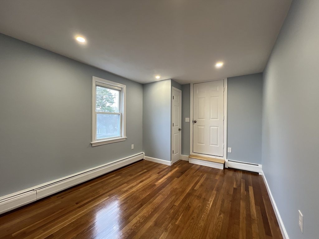 House 2060285291