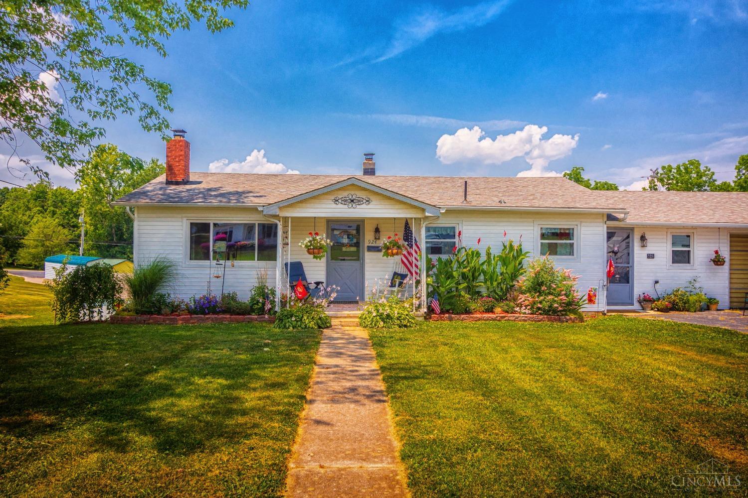 924 Cosby Street, 1809515, West Union, Single-Family Home,  for sale, Lori  Newsom, Plum Tree Realty