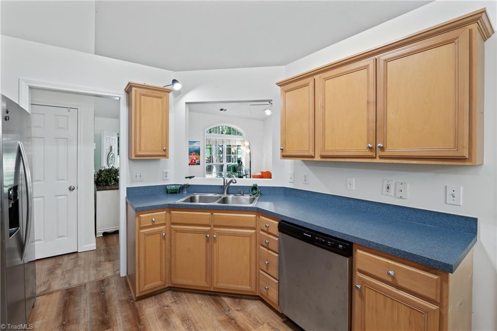 House 2172409048