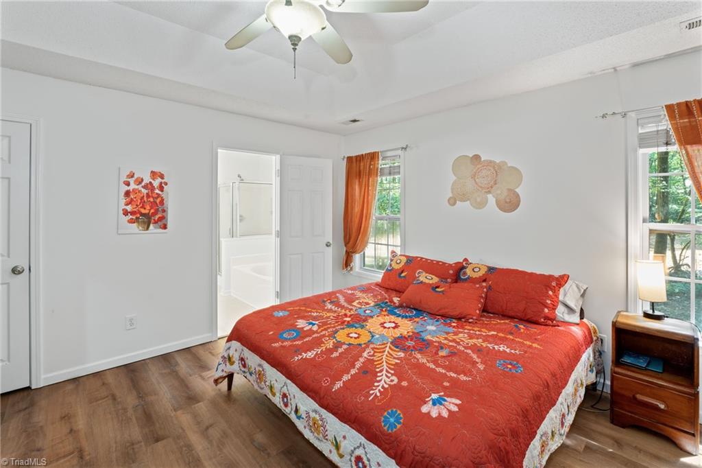 House 2172409264