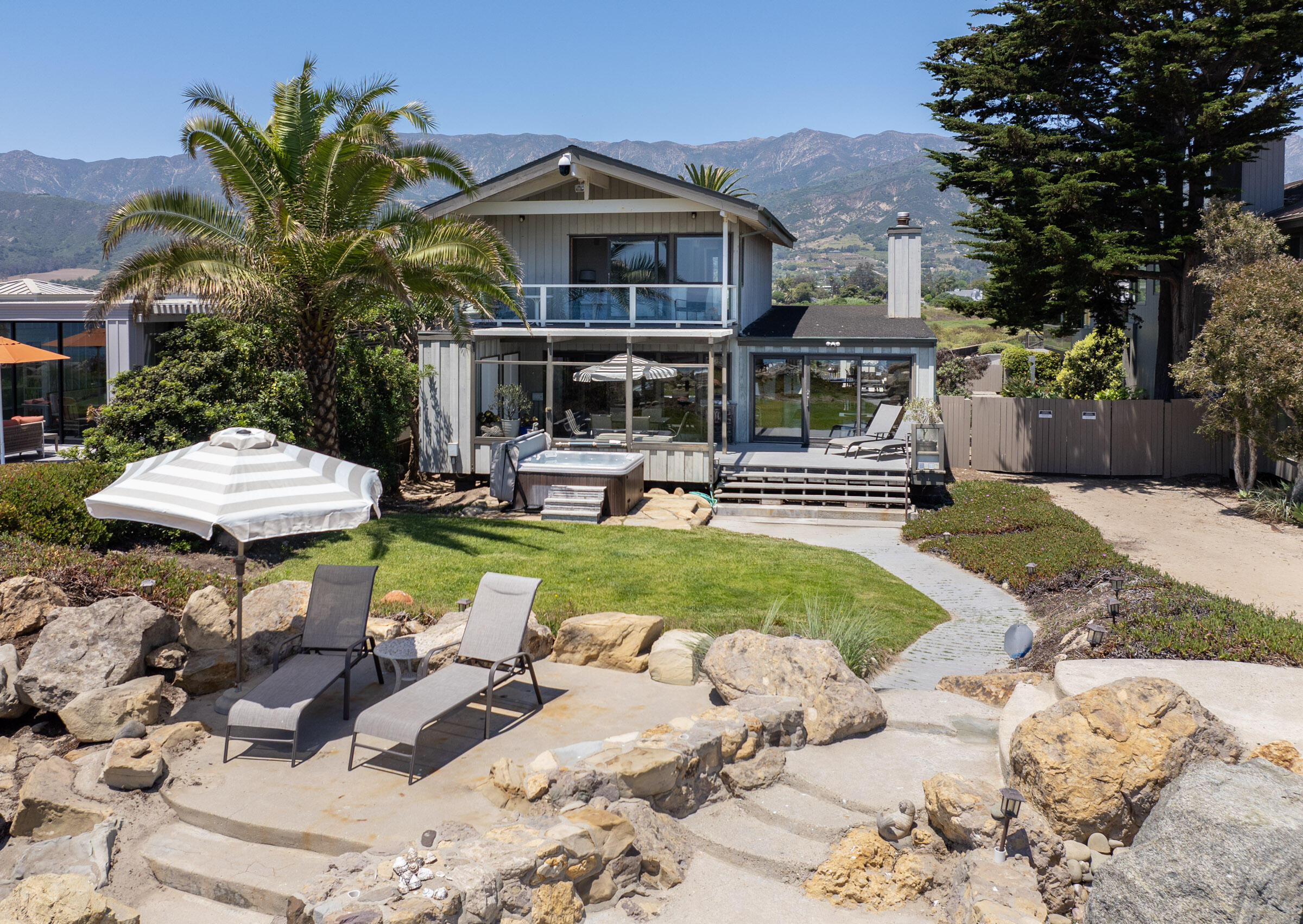 4499 Del Mar Avenue Carpinteria California United States, for Rent, residential, Doug Schirle, Compass - The D and A Real Estate Group
