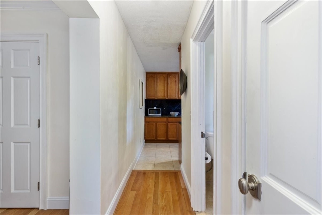 House 2272029570