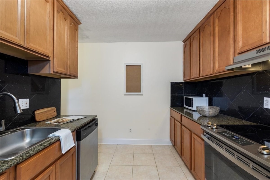 House 2272029608