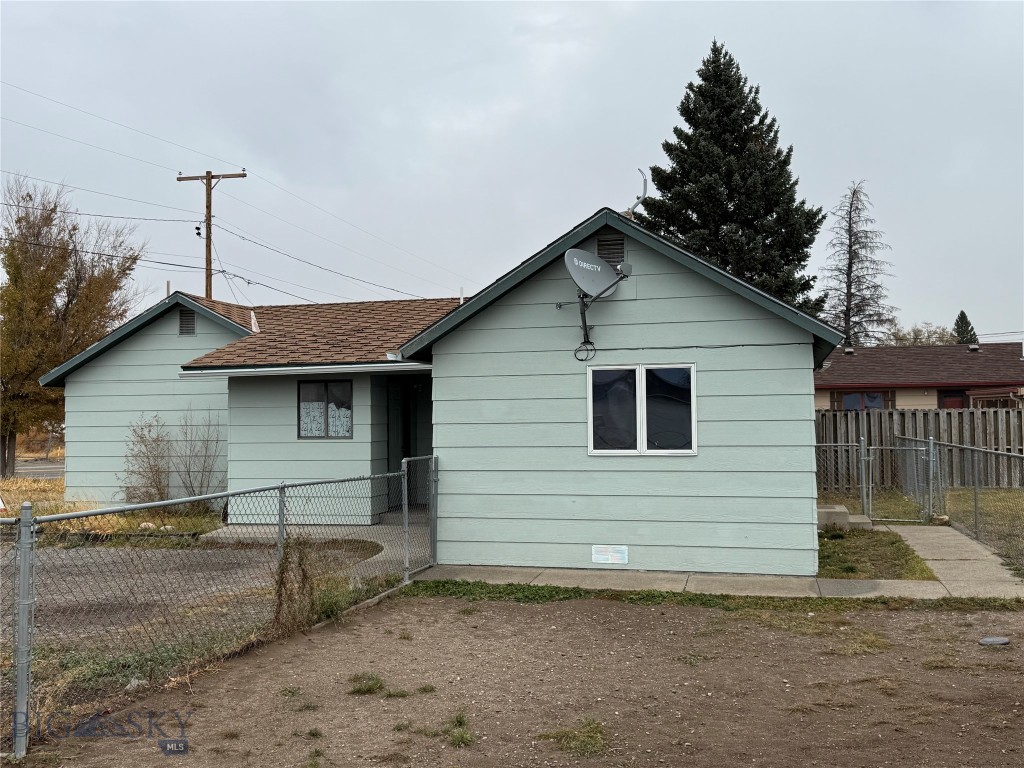 418 E 2nd Ave. Big Timber Montana United States, Sold, residential,  , Ruthie Johnson Real Estate