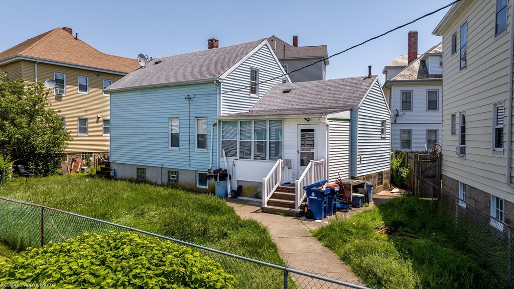 Pic_of_house