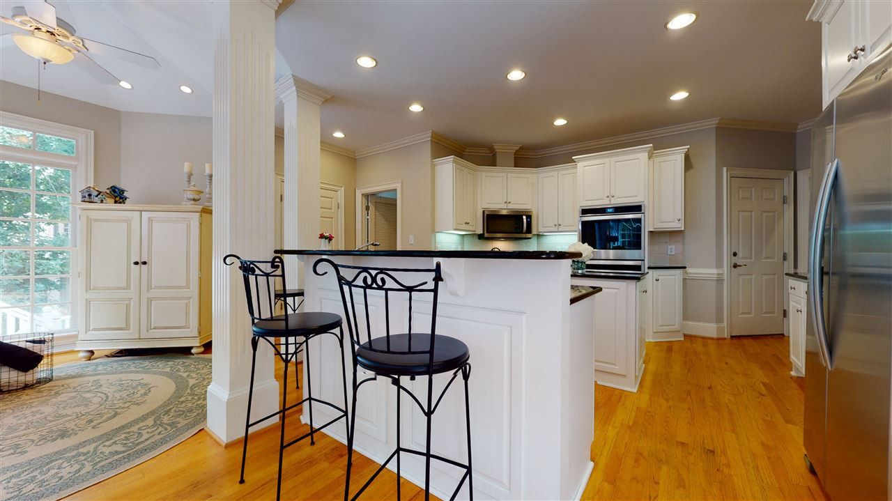 House 2354155815