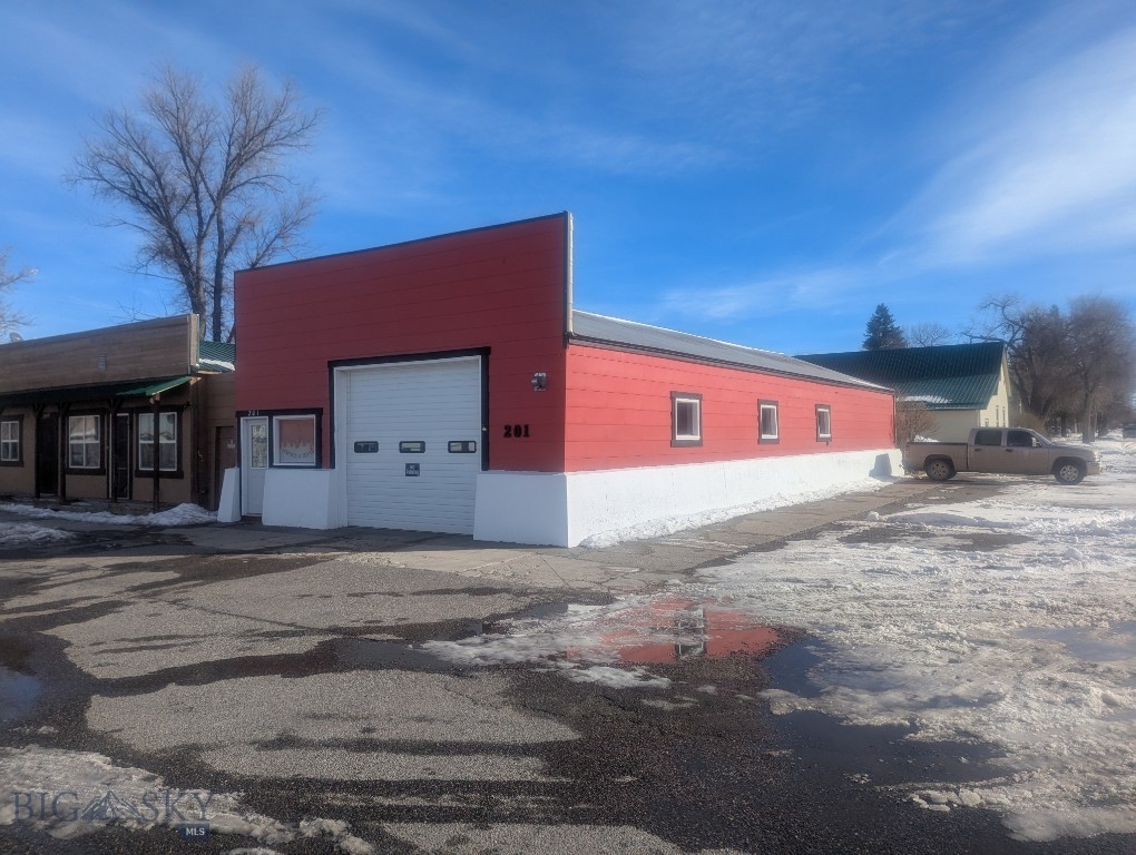 201 E 2nd Big Timber Montana United States, Sale Pending, commercial,  , Ruthie Johnson Real Estate