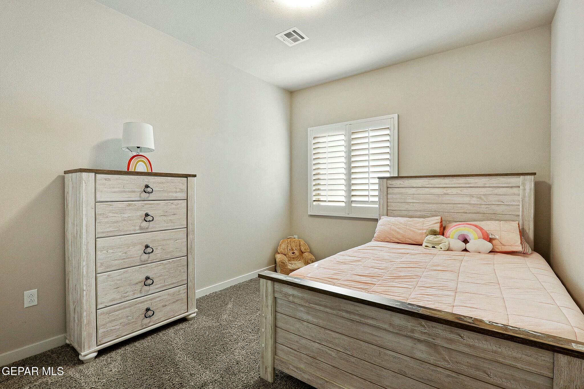 House 2430922430