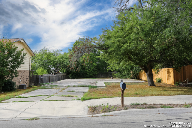 3317 Turnabout Schertz Texas United States, for Sale, residential, Justin Crisp, Crisp Real Estate Group