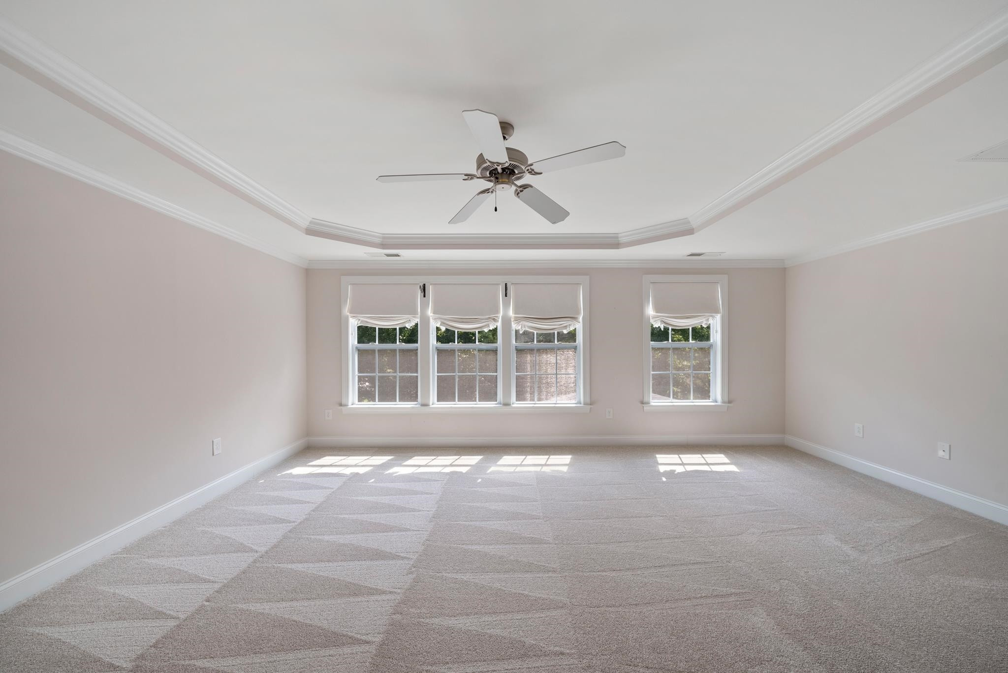 House 2434840309