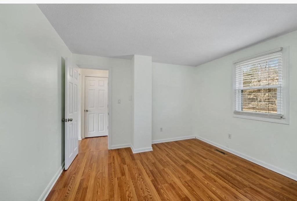 House 2487117329