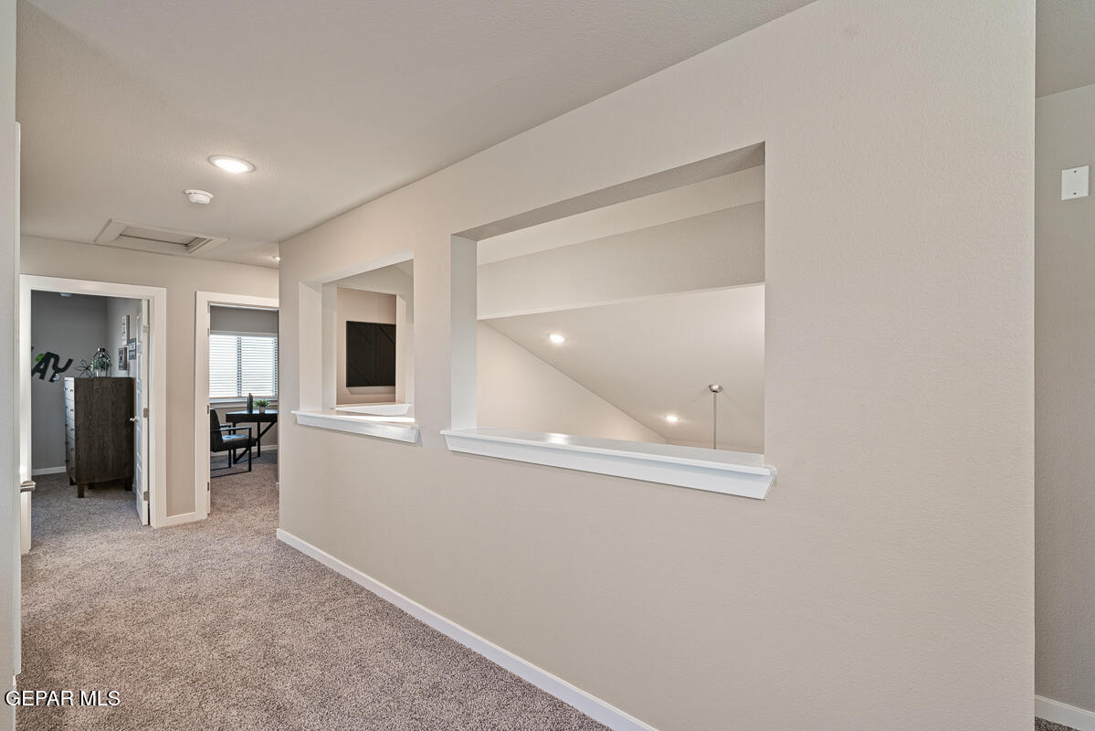 House 2499023974