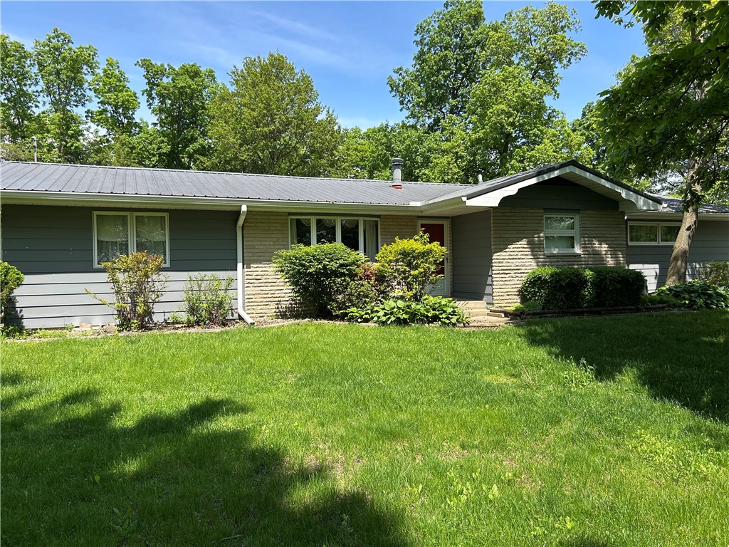 2638 E 1050th Avenue Oblong Illinois United States, for Sale, residential,  , Personal Service Realty