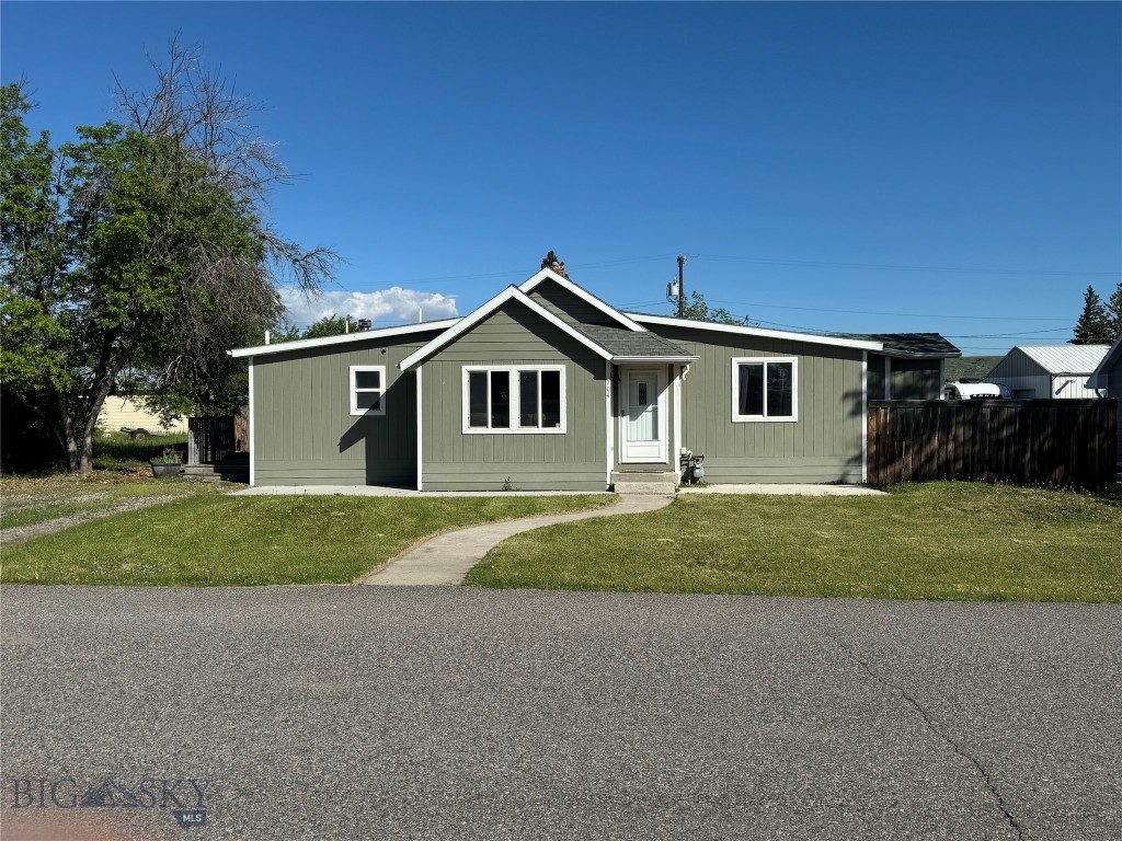 704 E 3rd Ave Big Timber Montana United States, Sold, residential,  , Ruthie Johnson Real Estate