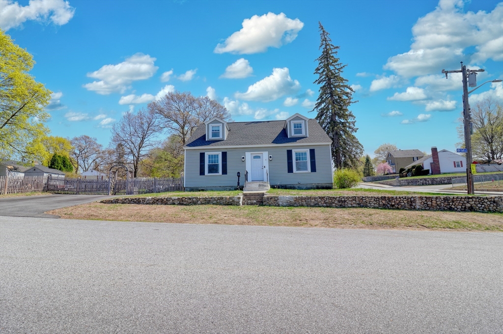 4 Taft St Lawrence Massachusetts United States, Sold, residential, , Empire Real Estate™