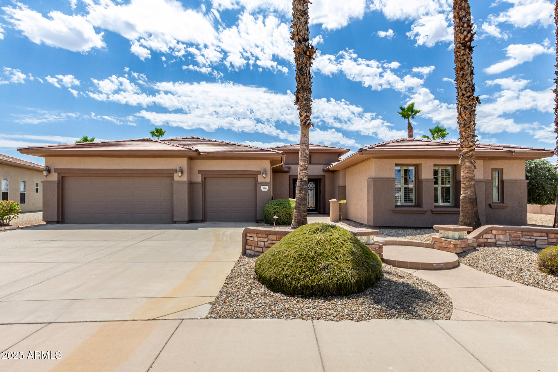 20332 N DENIZEN Drive Surprise Arizona United States, for Sale, residential, Eric Crane, PLLC, DPR Realty LLC