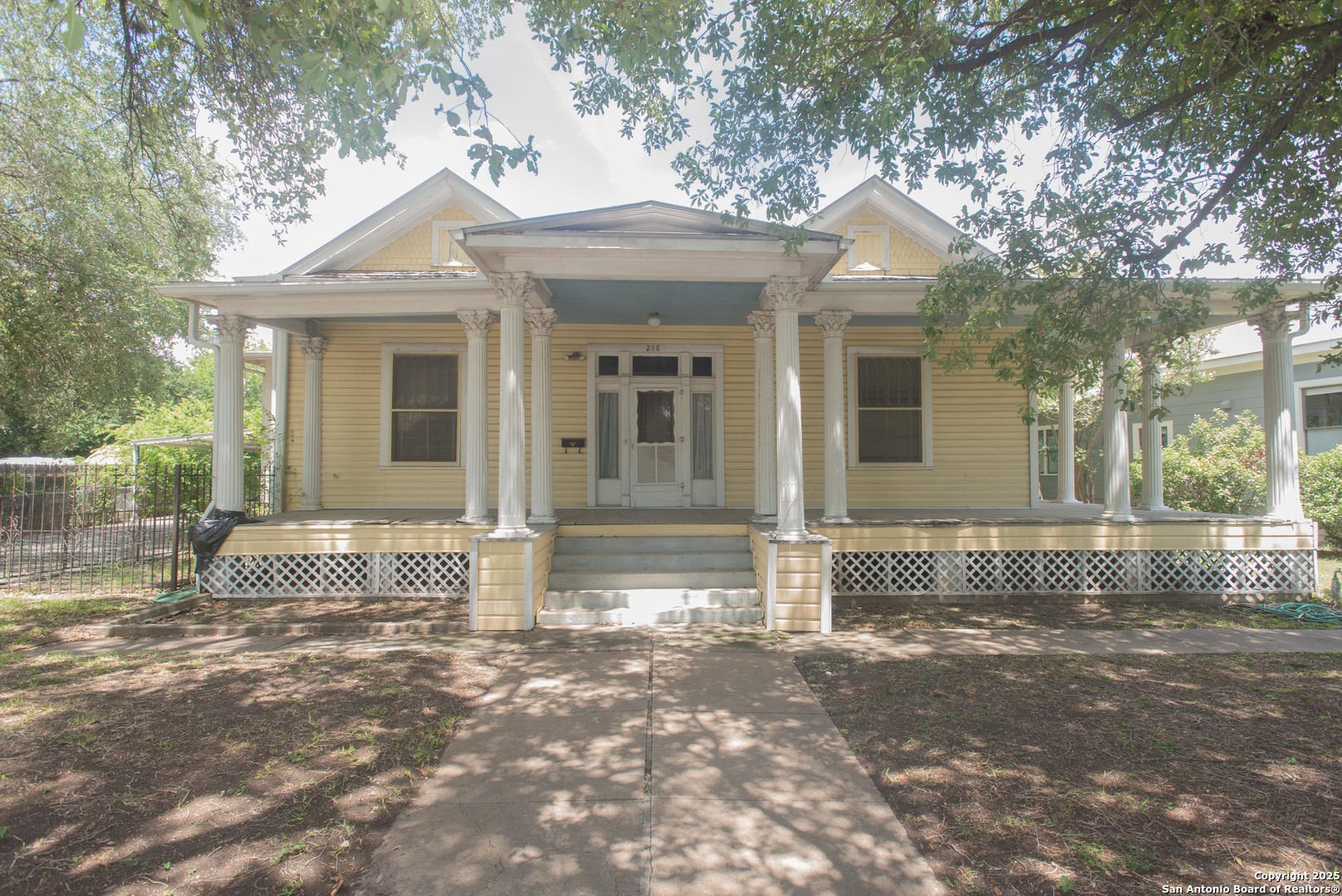 218 Cedar San Antonio Texas United States, for Sale, residential, Fred Davis, Davis Realty Group