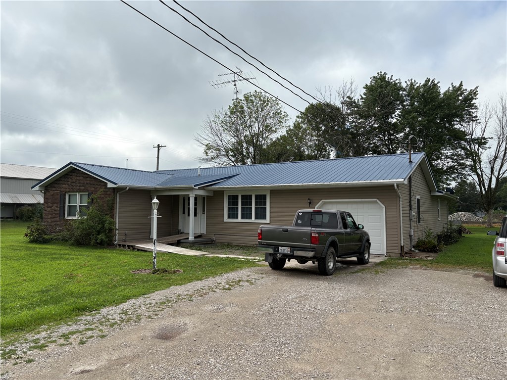 1604 W Jourdan Street Newton Illinois United States, for Sale, residential,  , Personal Service Realty