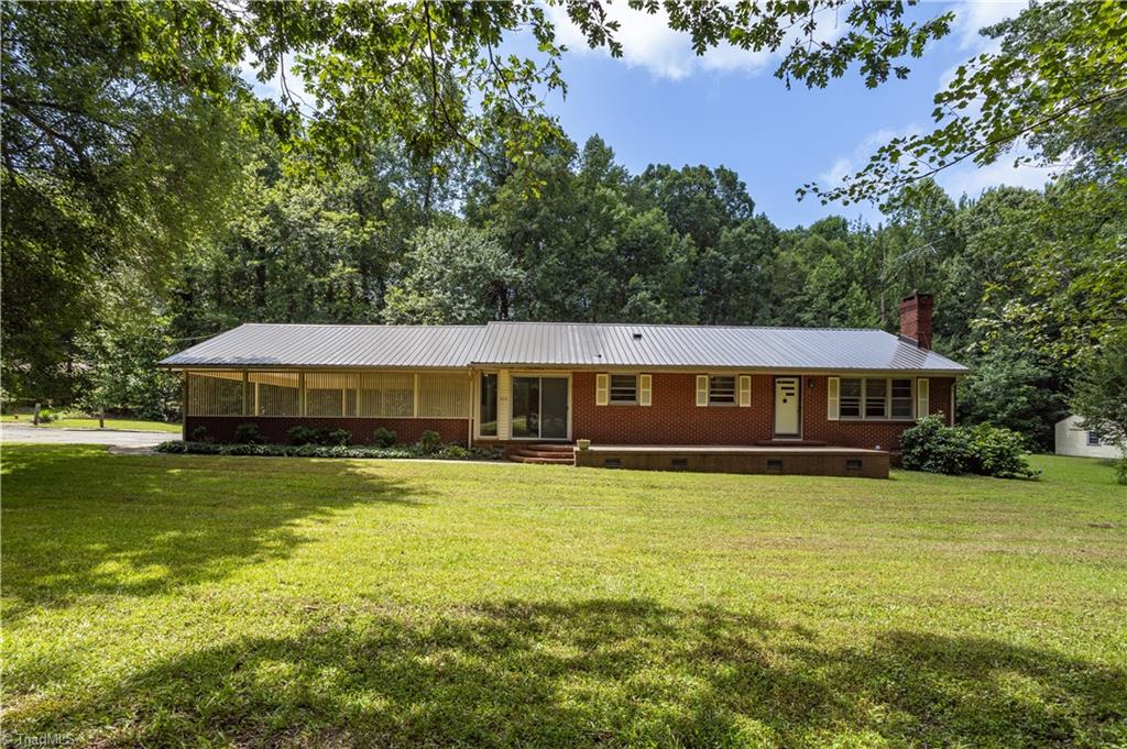 313 W Steeple Chase Road Greensboro North Carolina United States, Sold, residential,  ,  Connection Realty, LLC