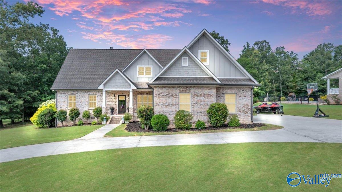 163 Paradise Place Scottsboro Alabama United States, for Sale, residential,  , Down Home Real Estate llc