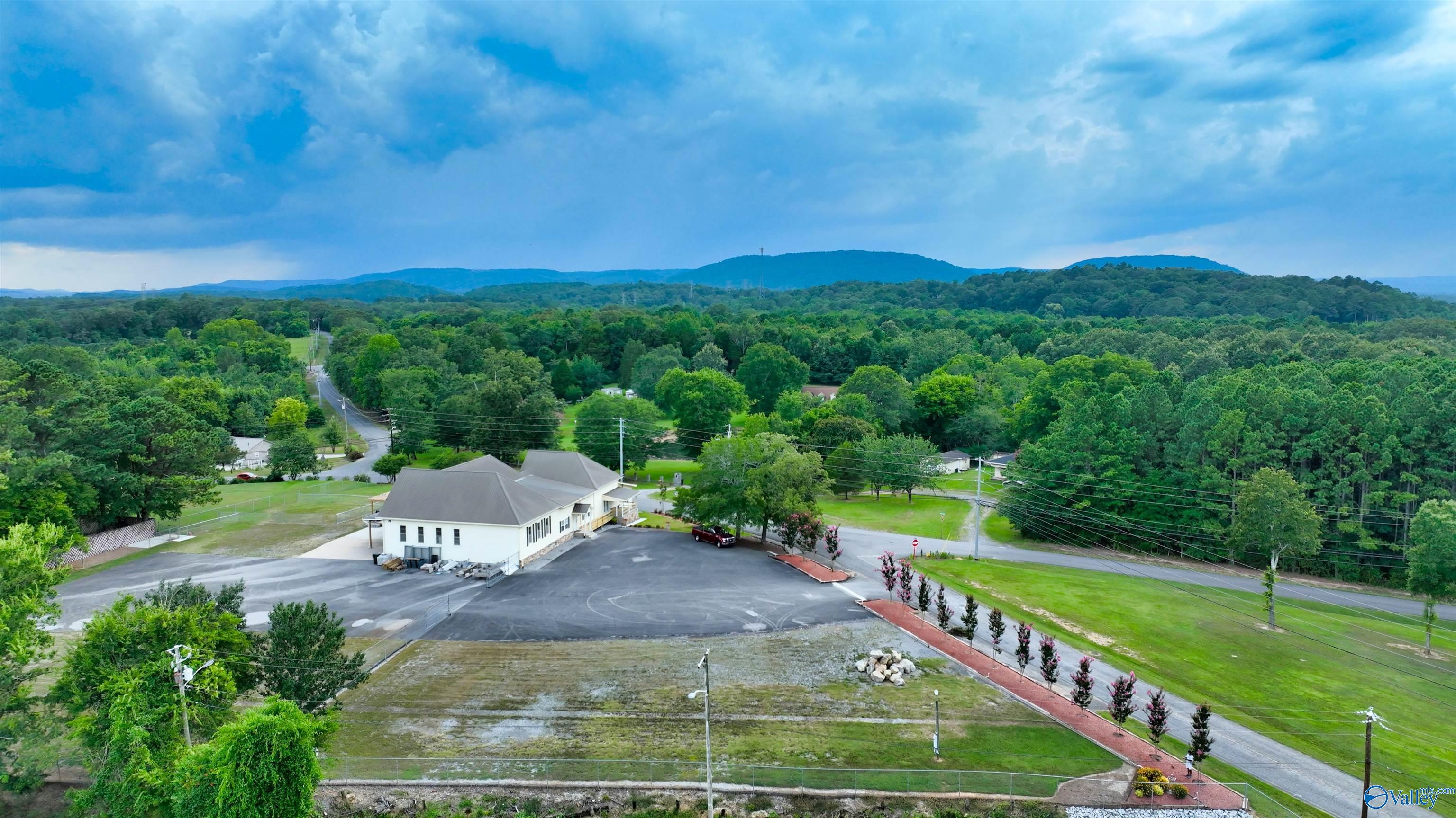 2981 Bob Jones Road Scottsboro Alabama United States, for Sale, residential,  , Waterfront International Realty