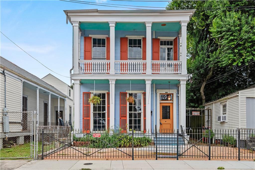 1920 22 CONSTANCE Street New Orleans Louisiana United States, for Sale, residential,  , 1st BMG REALTY