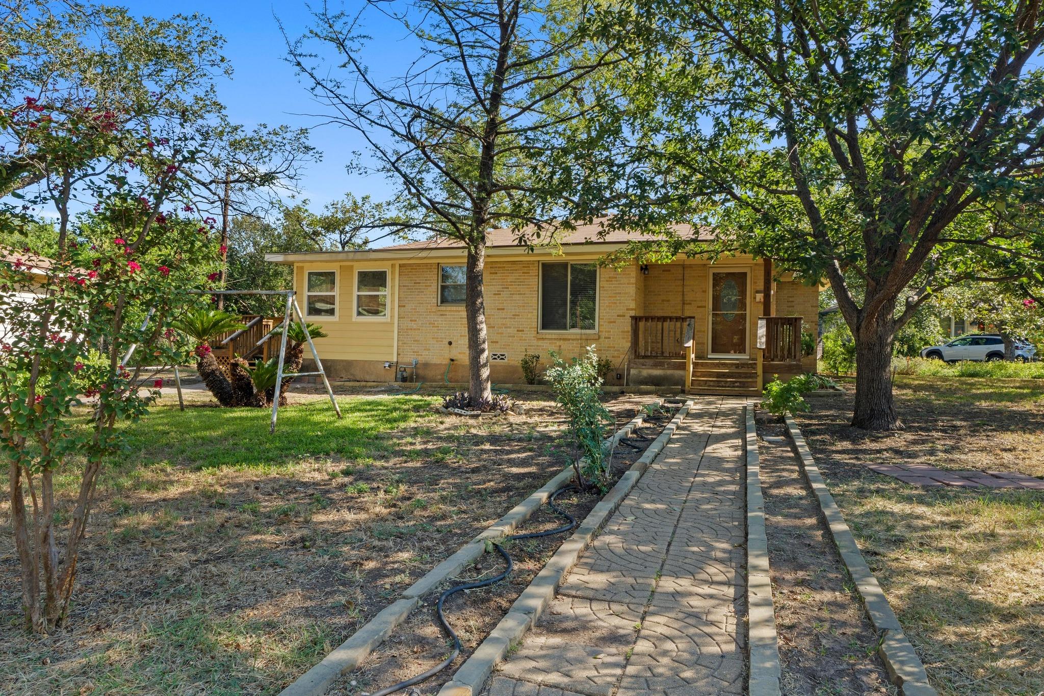 1310 Harriet CT Austin Texas United States, for Sale, residential, Jessica Dodge, All City Real Estate, Ltd. Co.
