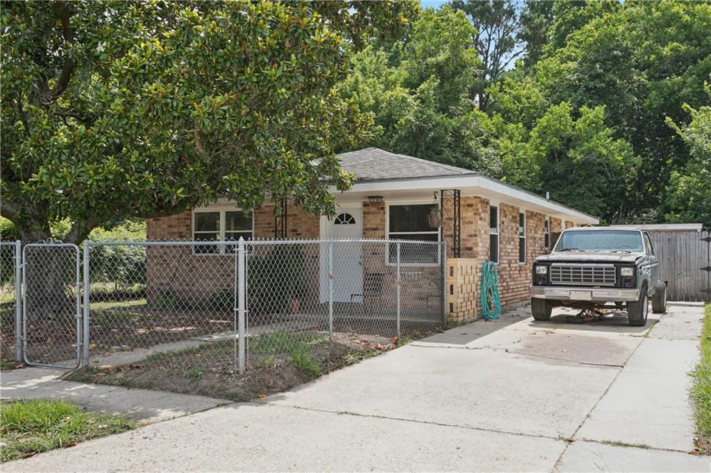 1824 HEIGHTS Drive St Bernard Louisiana United States, for Sale, residential,  , 1st BMG REALTY