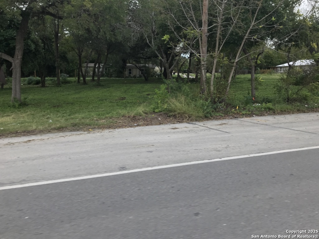 2700 Rigsby Avenue San Antonio Texas United States, for Sale, commercial, Alec Amador, Winners Circle Real Estate