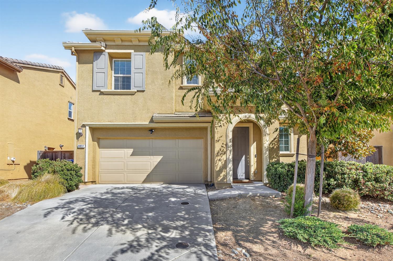 8837 Navarrin Way Sacramento California United States, for Sale, residential,  , SacHomes Realty Group