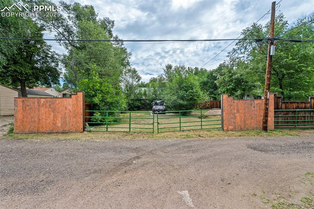 1611 W Kiowa Street Colorado Springs Colorado United States, for Sale, commercial, Christy Dunfee, Realty One Group Apex