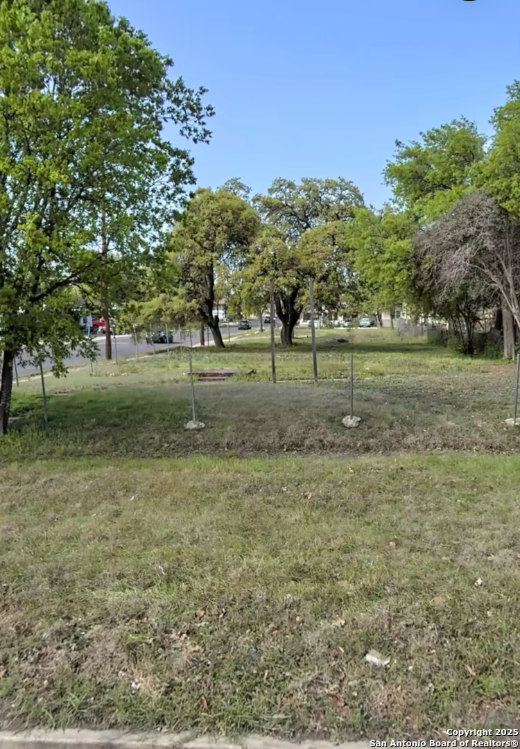 1301 E HIGHLAND BLVD San Antonio Texas United States, for Sale, commercial, Alec Amador, Winners Circle Real Estate