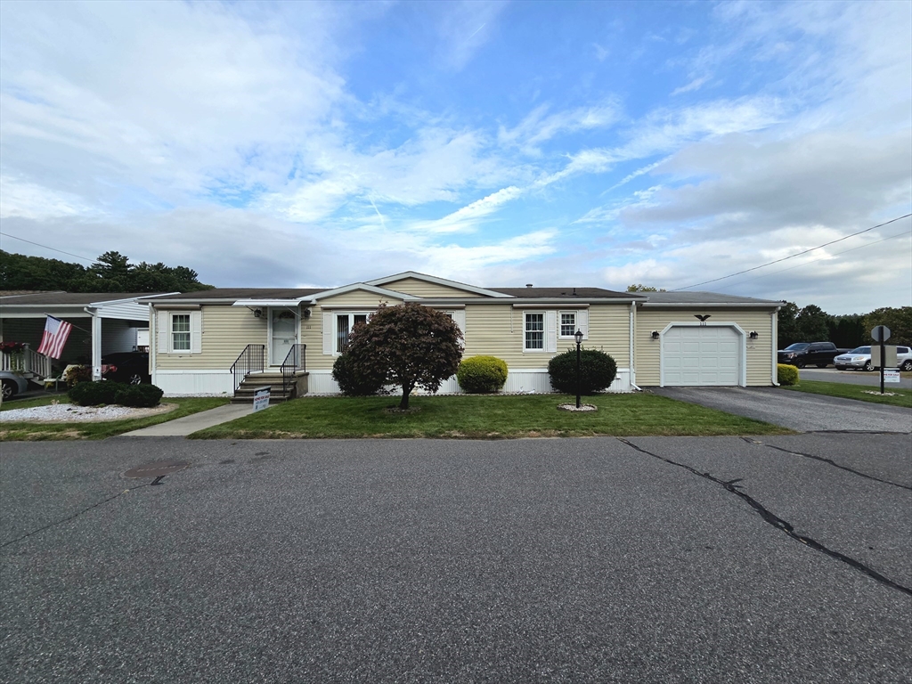 111 Festival Circle Chicopee Massachusetts United States, for Sale, residential, , Media Realty Group Inc.