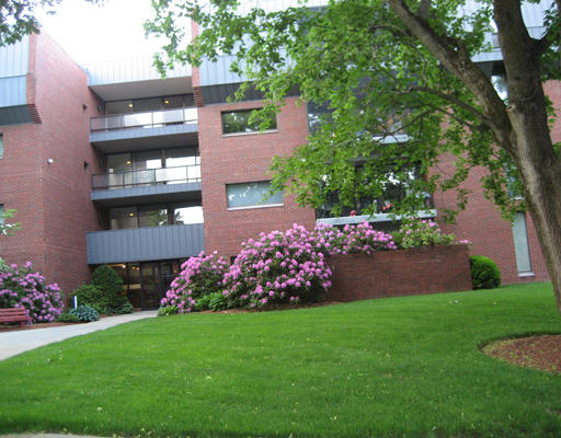 65 Grove Street  UNIT 248 Wellesley Massachusetts United States, Sold, residential, Elyse Marsh, Pinnacle Group