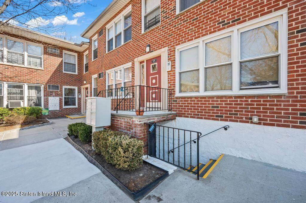 475 Armstrong Avenue APT 1f Staten Island New York United States, for Sale, residential, John  Martelotti, Keller Williams Staten Island