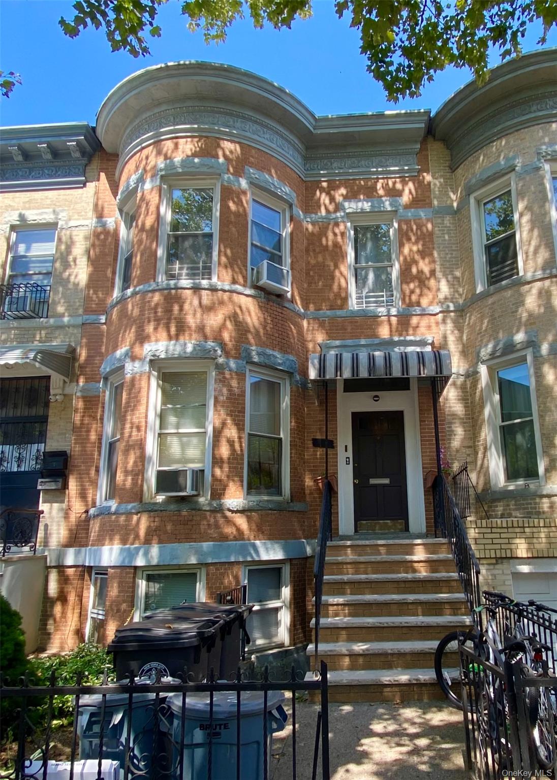 561 72nd Street Brooklyn New York United States, Sale Pending, residential, Christopher Andron, ANDRON REALTY GROUP