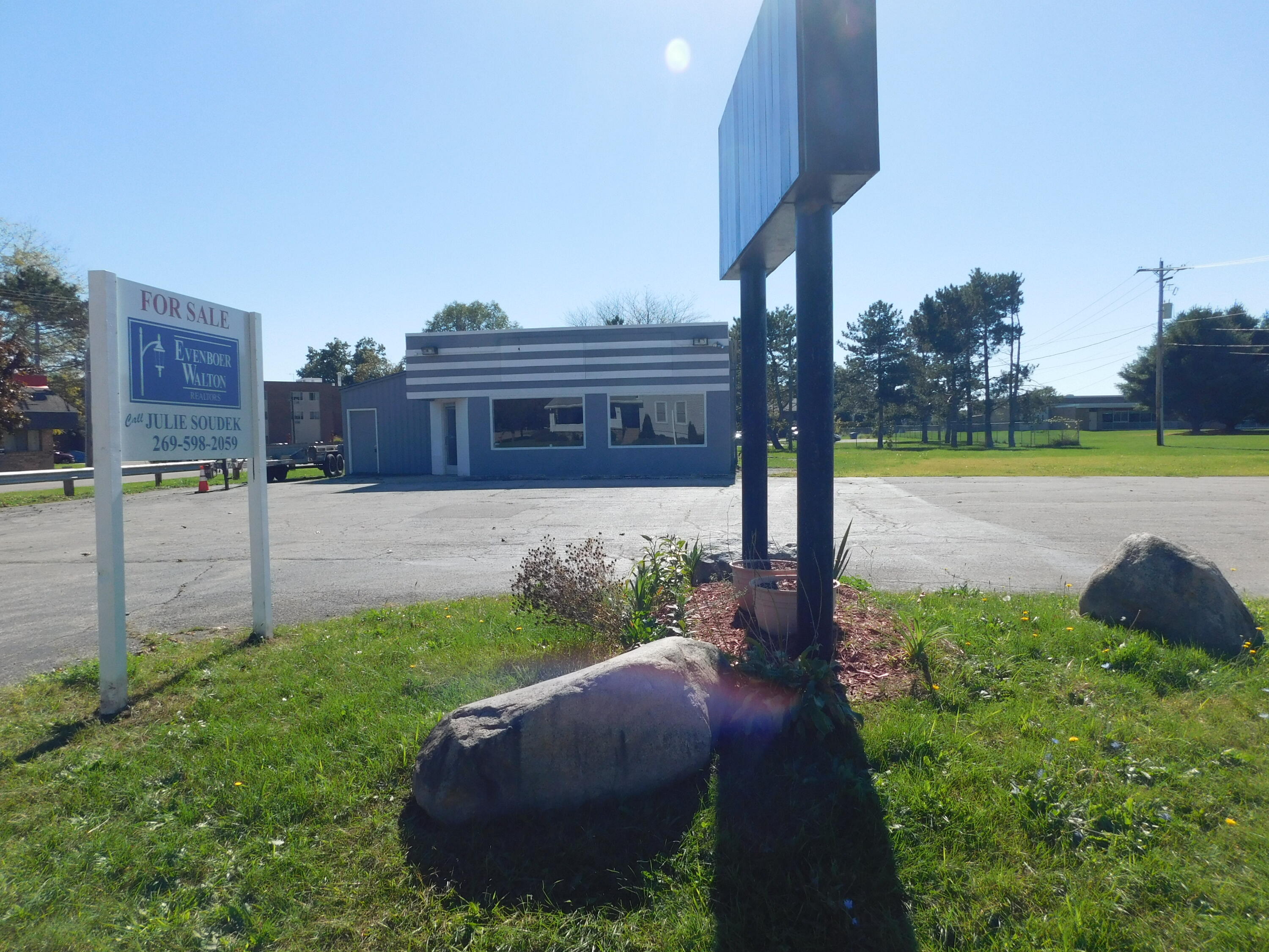 301 W Michigan Avenue Paw Paw Michigan United States, for Sale, commercial,  , Evenboer-Walton Realtors