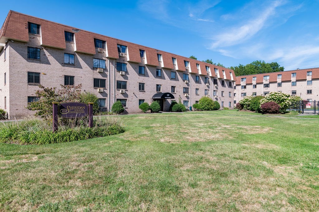 119 Grove St UNIT 231 Rockland Massachusetts United States, Sold, residential, , Tullish & Clancy Real Estate