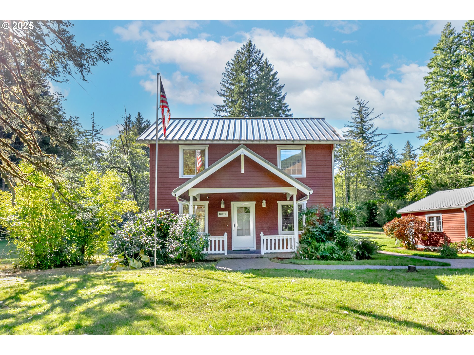 64242 E Brightwood Loop RD Brightwood Oregon United States, for Sale, residential, Michelle Way, Exclusive Homes Real Estate