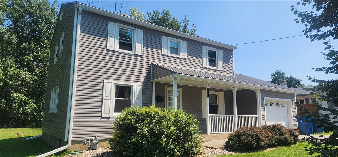 304 Hickory Drive Newton Illinois United States, for Sale, residential,  , Personal Service Realty