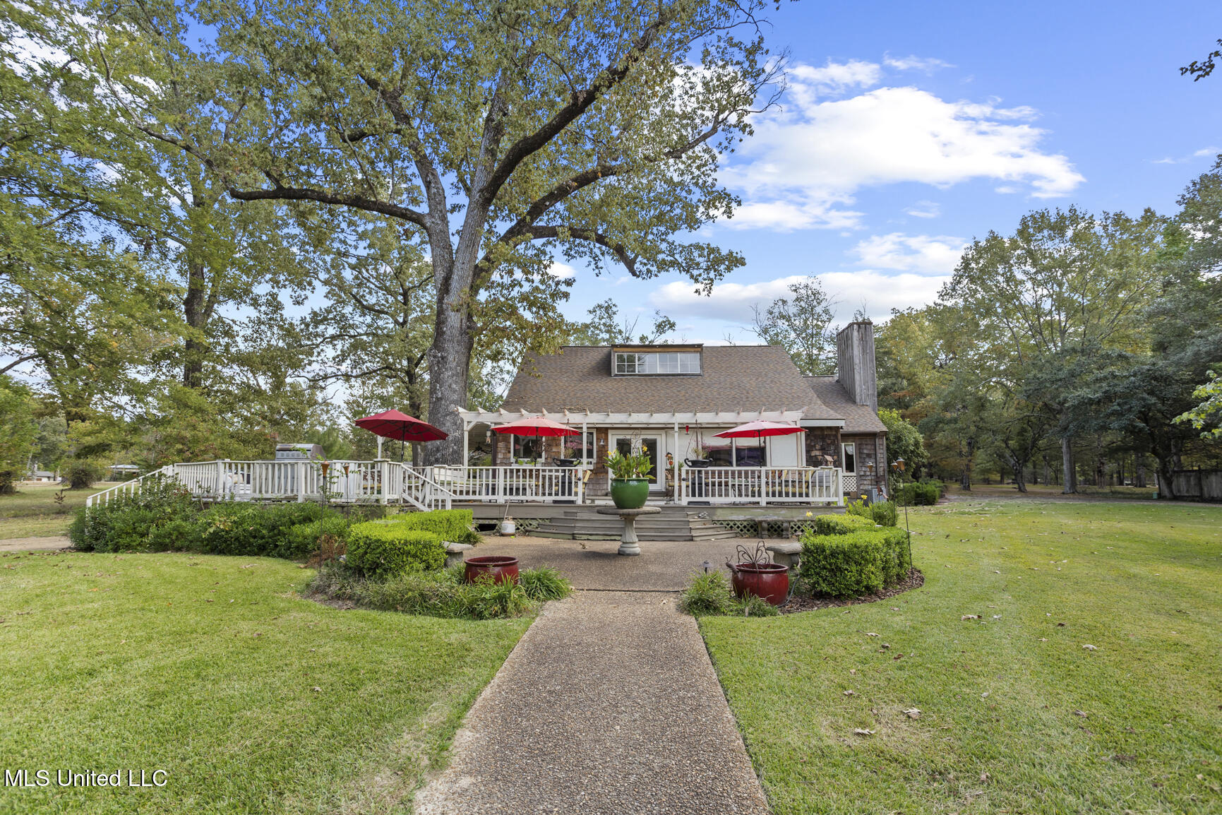 111 Arrowhead Trail Brandon Mississippi United States, for Sale, residential, Jessica McLaurin, Rezults Realty, LLC