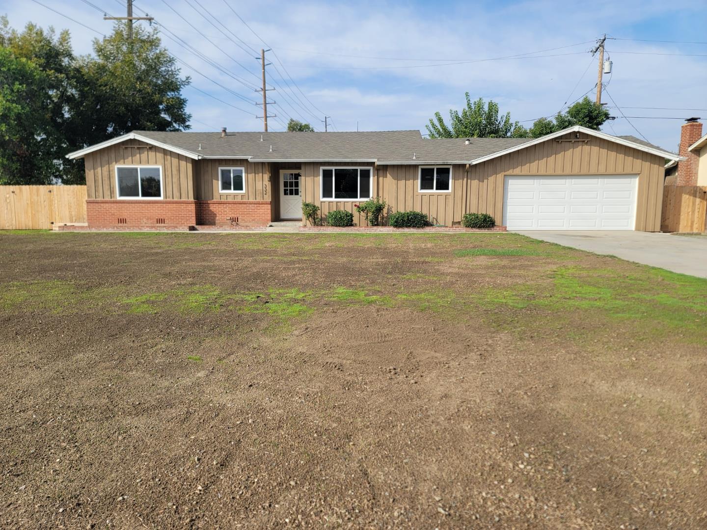 332 W Walnut Avenue Visalia California United States, for Sale, residential, Alex  Sandoval , Point Guard Realty